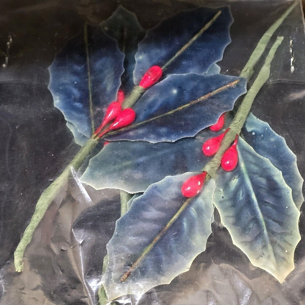 Vtg LACQUER Holly LAPEL Christmas Corsage TRIM NOS 4 in‎ Package